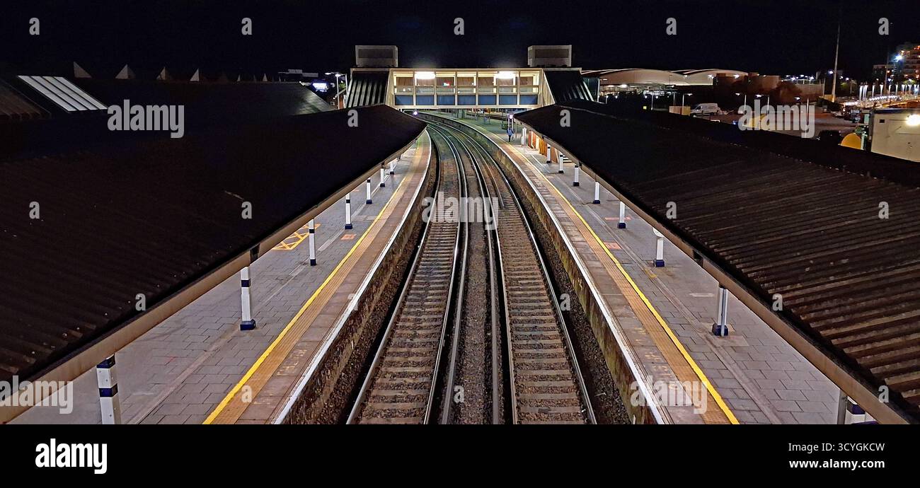 Illuminated rail tracks hi-res stock photography and images - Alamy