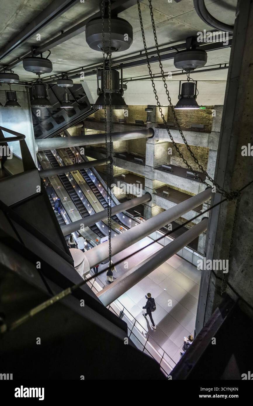 Interior of Westminster Underground Station Stock Photo