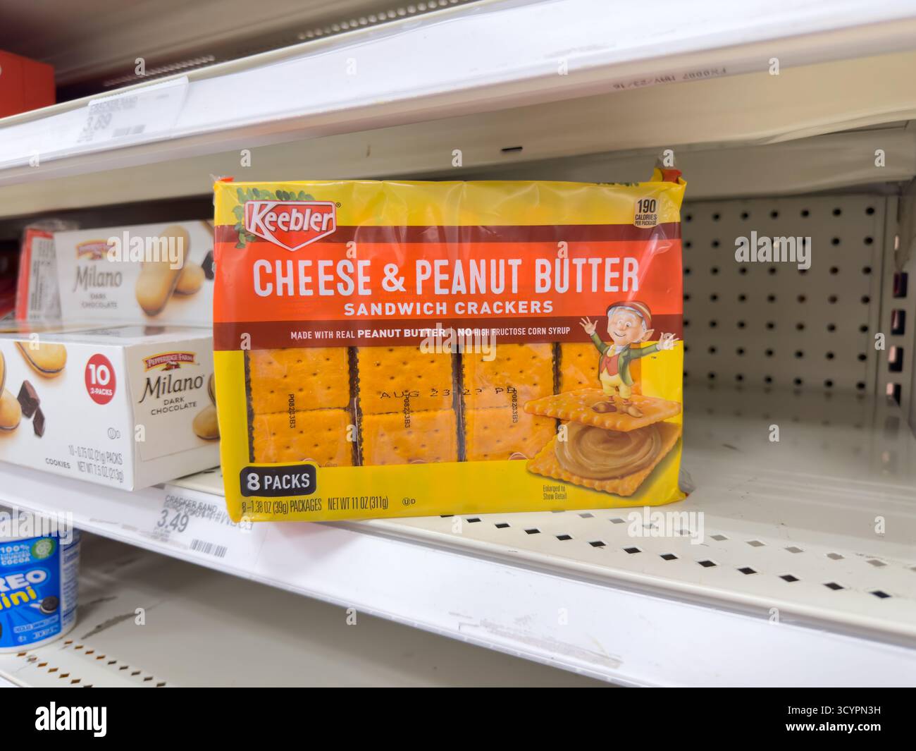 Keebler crackers hi-res stock photography and images - Alamy