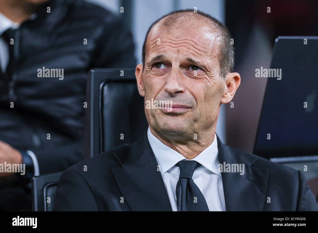 Massimiliano Allegri Head Coach of AC Milan looks on during Serie A ...
