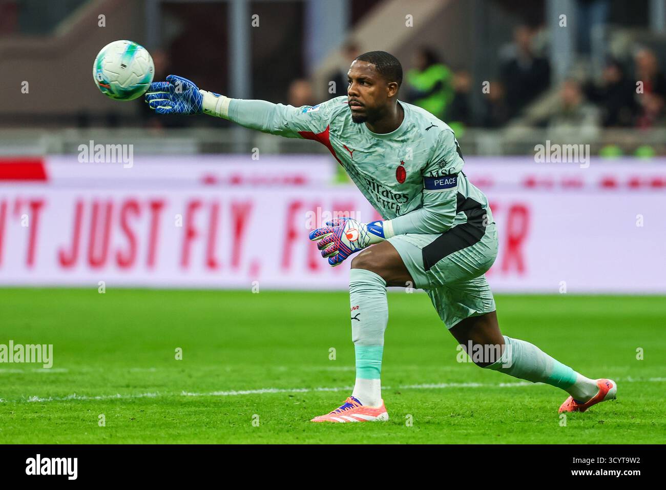 Mike Maignan of AC Milan seen in action during Serie A 2025/26 football ...
