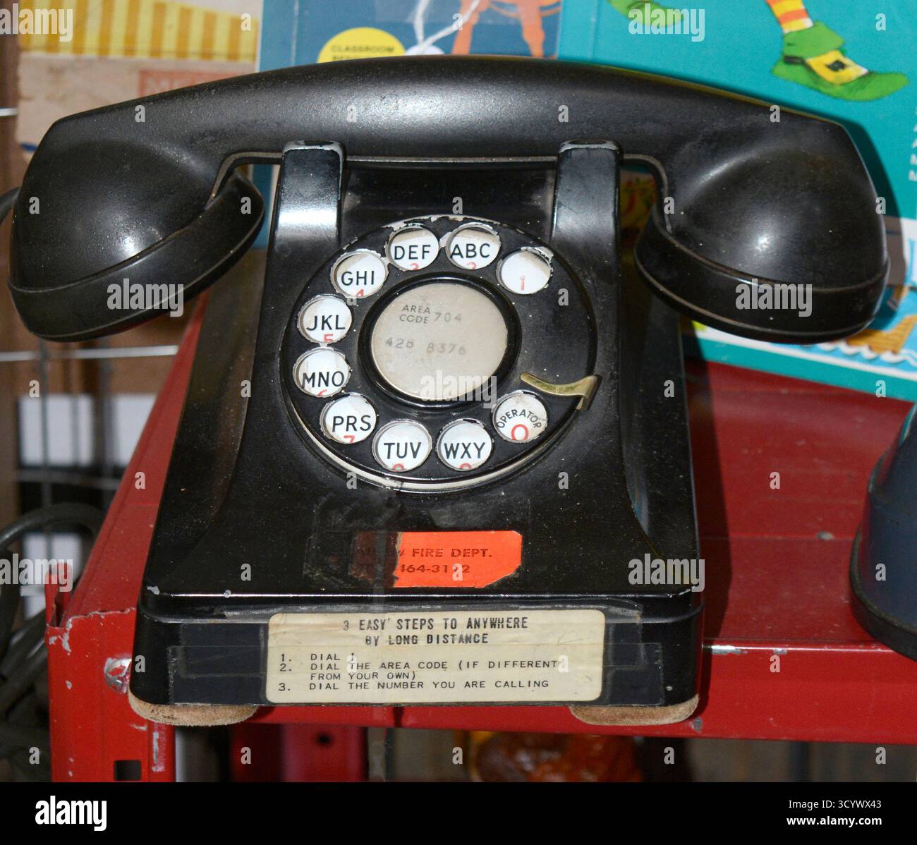 Retro Corded Landline Telephone With Redial Function Classical Vintage