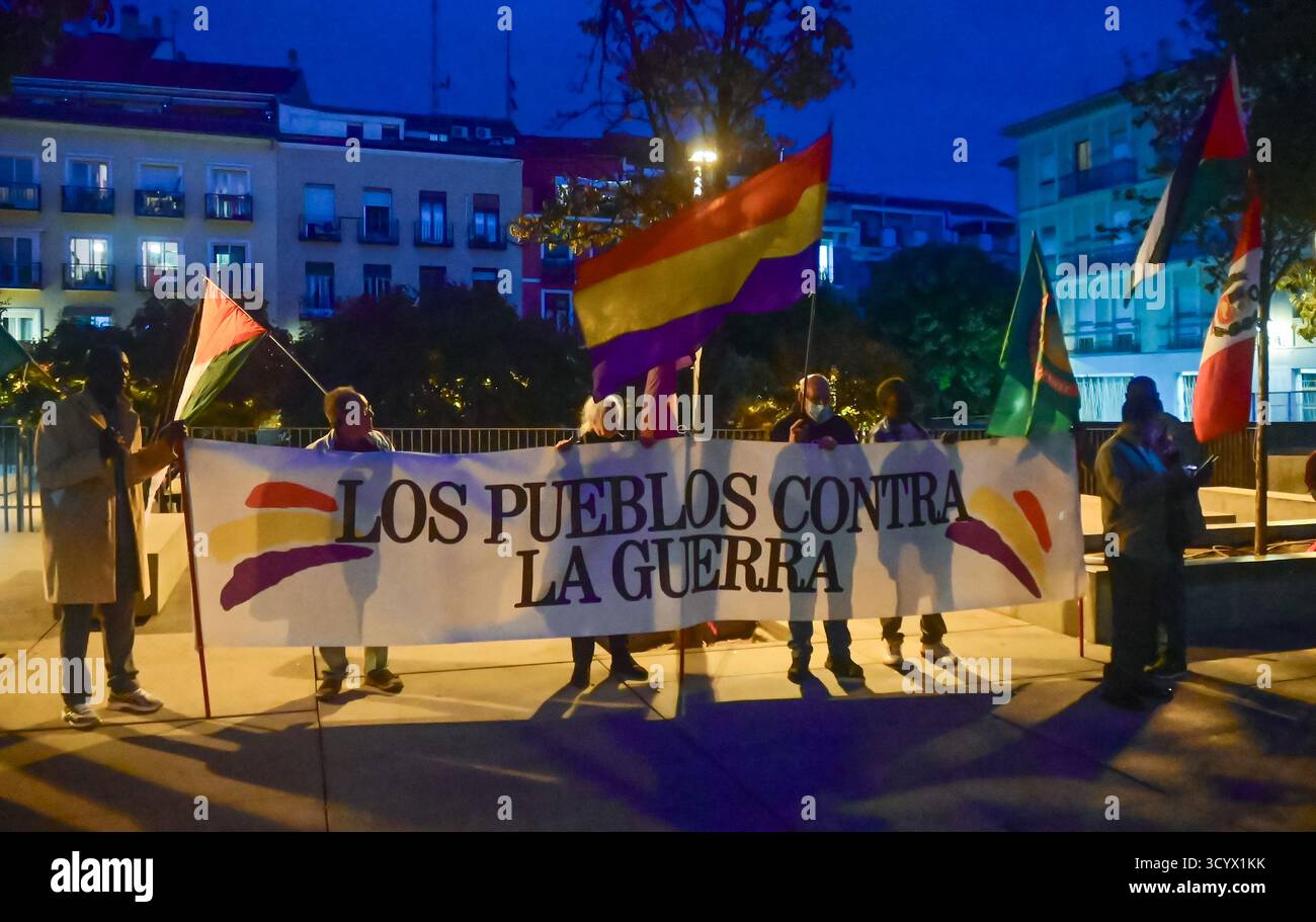 Demonstration Only Madrid, Madrid, SPAIN. 20th Oct, 2025. Demonstration in defense of the ...