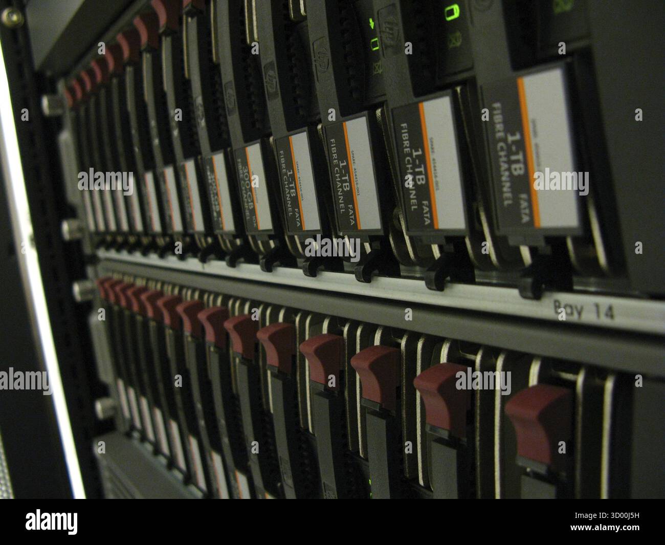 Server room data center nobody hi-res stock photography and images - Alamy