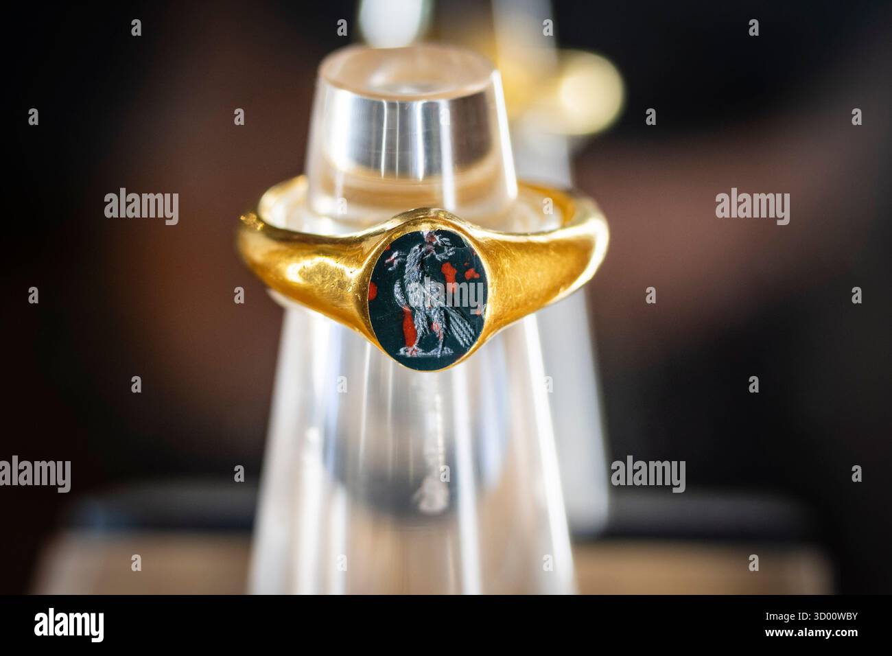 Ring, Royal Pantheon of the Old Monastery of San Juan de la Peña, 11th ...