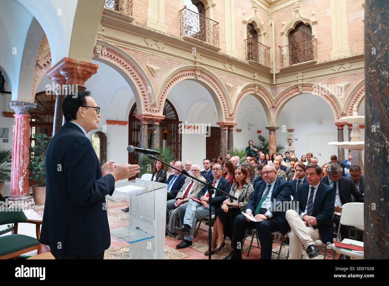 José Carlos Gómez Villamandos remembers at UCO Academic and Governmental Leadership