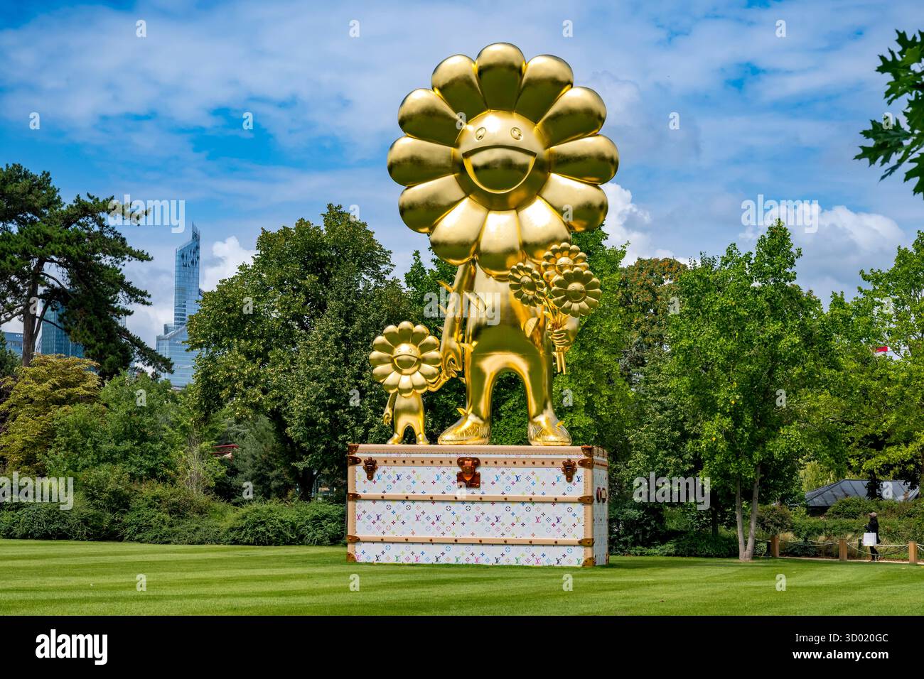 Louis Vuitton collaboration with Takashi Murakami pop up event