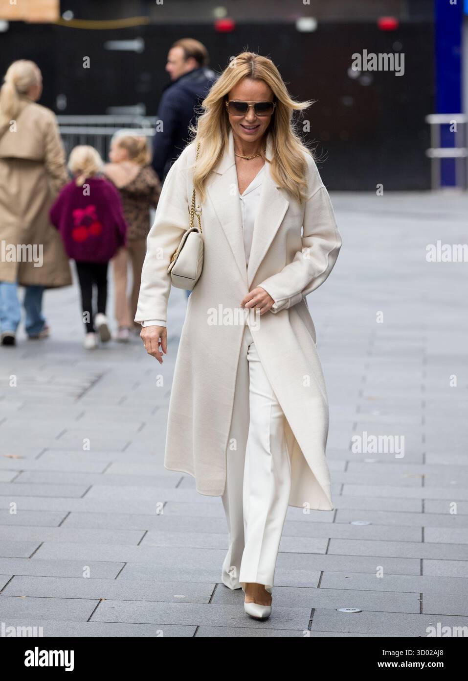 London, UK. 21st Oct, 2025. Amanda Holden as she leaves Global