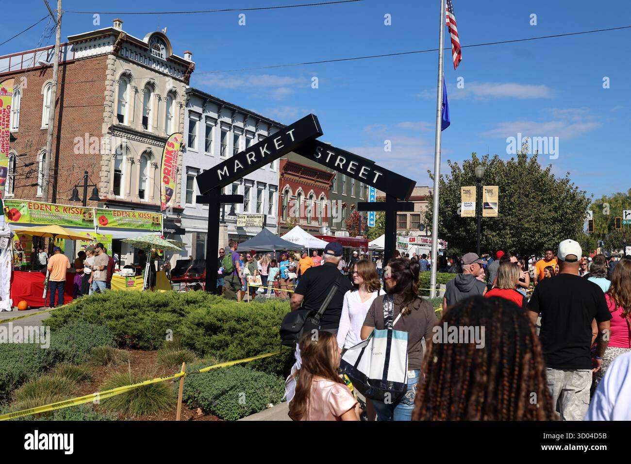 New Albany, Indiana USA October 11, 2025: Annual Fall Harvest Homecoming Festival in downtown New Albany, Indiana Stock Photo