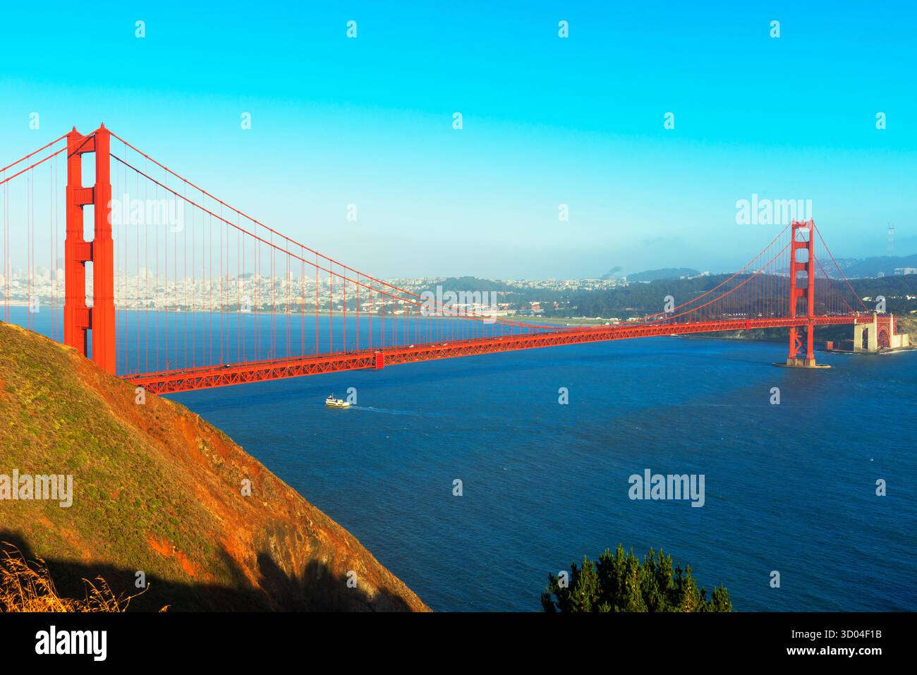 Golden Gate Bridge San Francisco sunrise California USA from Marin ...
