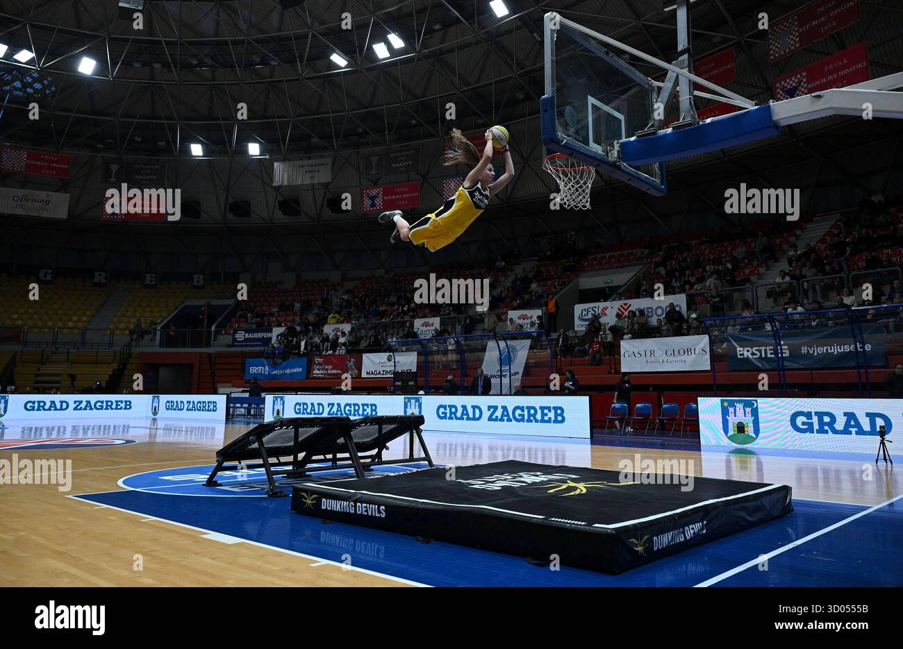 Zagreb, Croatia. 21st Oct, 2025. Acrobats of Dunking Devils performs ...