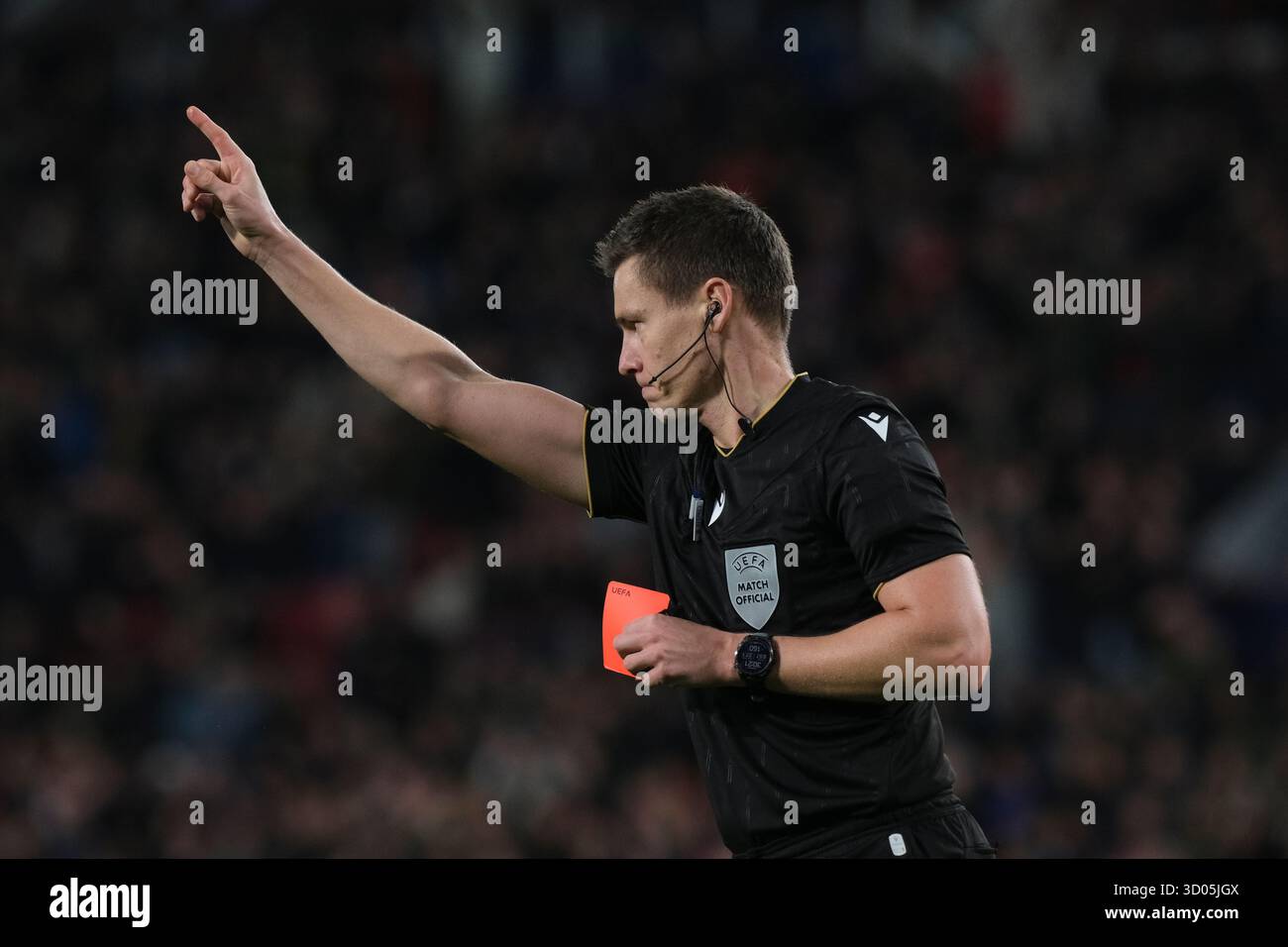 Daniel Siebert football match officiating A Reputation for Inconsistency