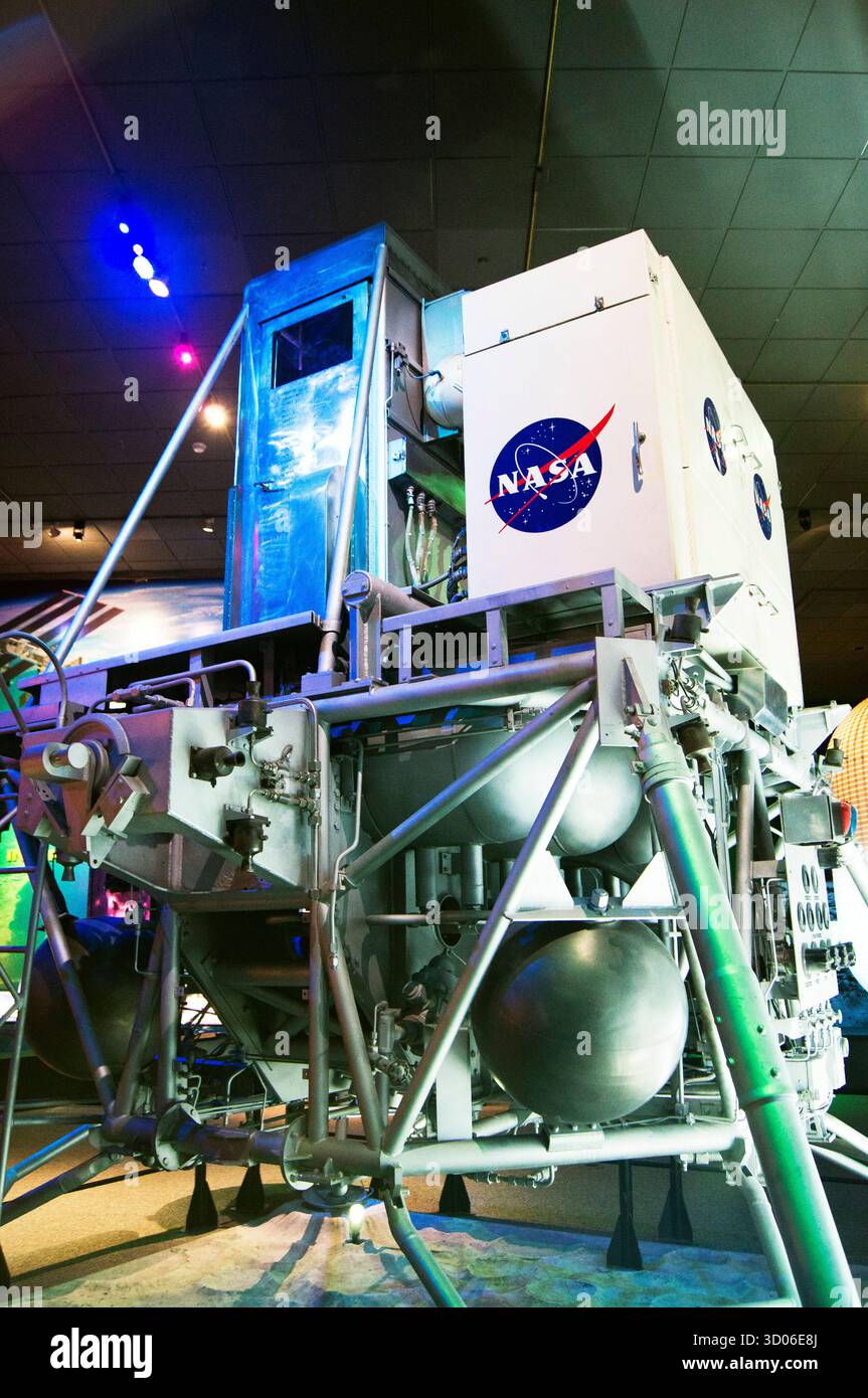 The Apollo Lunar Excursion Module Simulator (LEMS) on display at the Virginia Air and Space Center, Hampton, Virginia, USA. Stock Photo