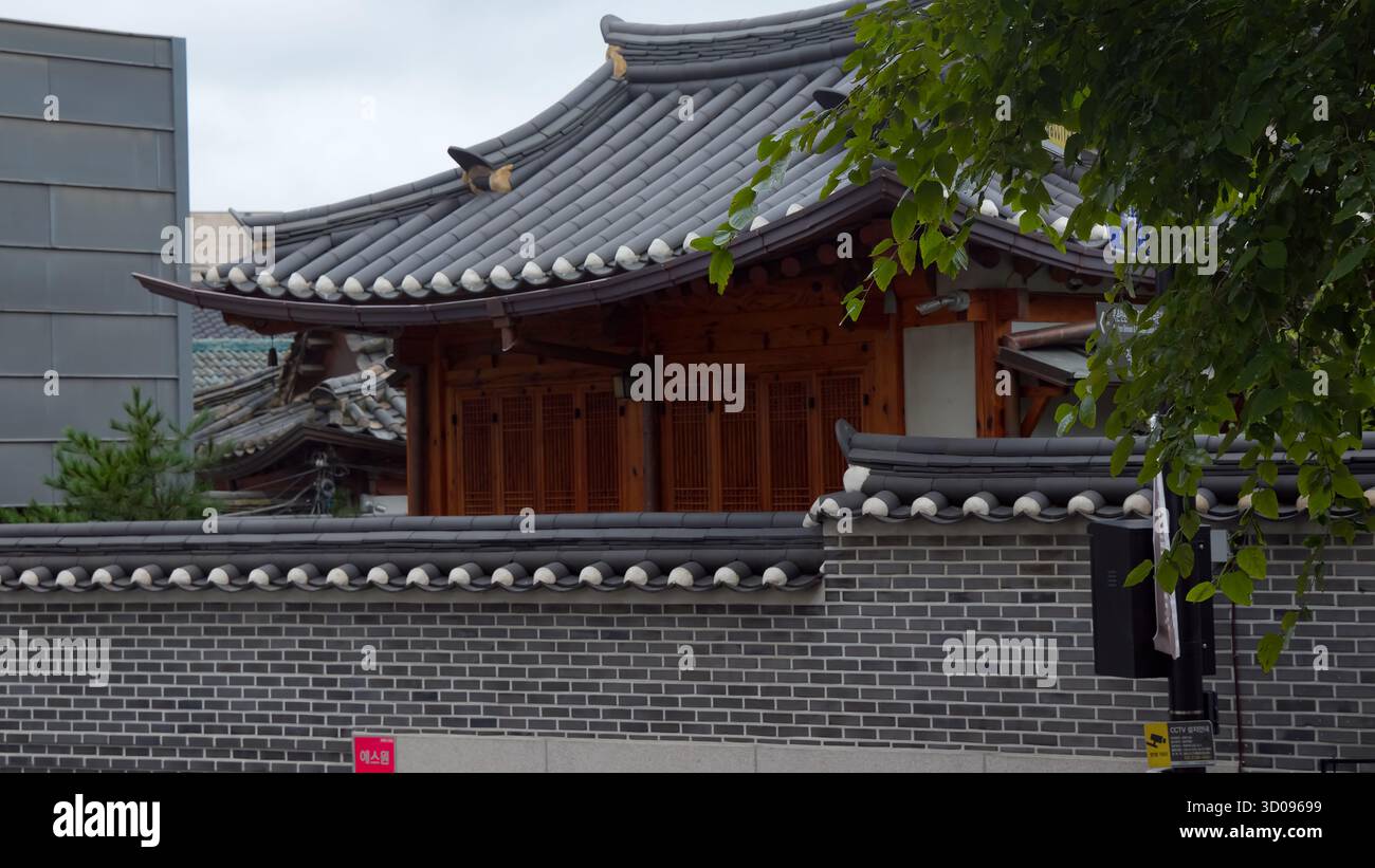 Bukchon Hanok Village traditional hanok building showcasing Korean ...
