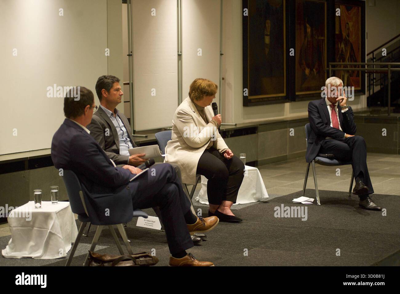 Dr sabine sutterlin waack hi-res stock photography and images - Alamy