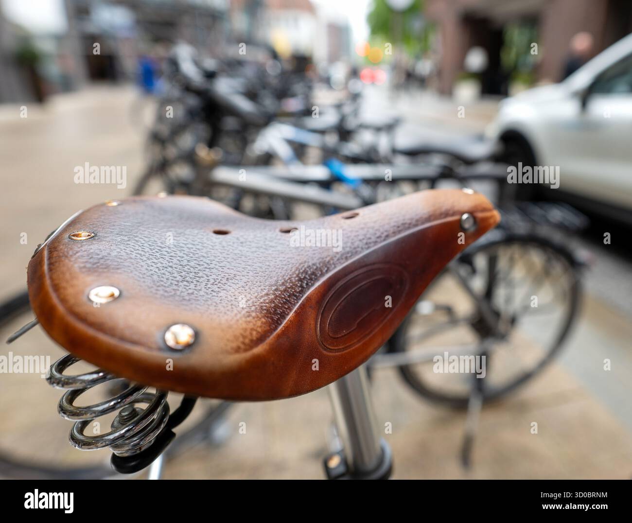 Selle Vélo Classique Marron Cuir Simili - 3 Amortisseurs, 880g, Confort Vintage Pour Bicyclette