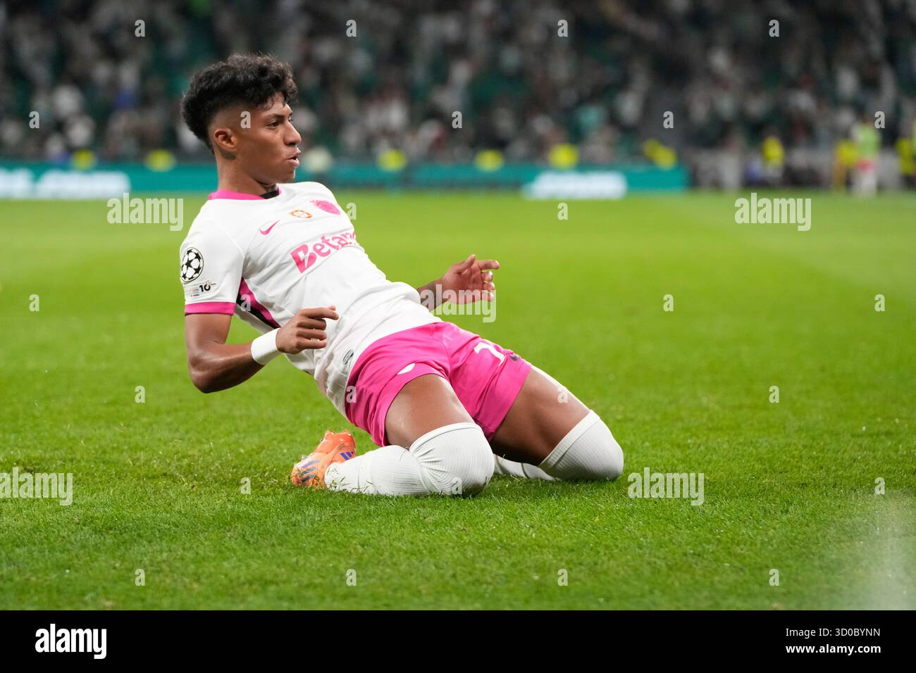 Sporting's Alisson Santos celebrates after scoring his side's second ...
