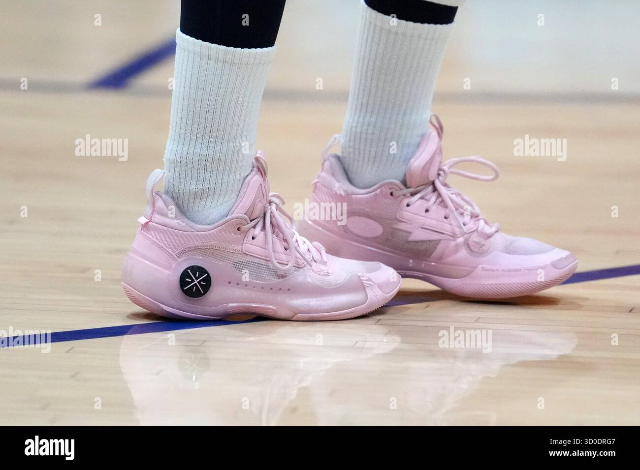 A detailed view of the Li-Ning Way of Wade 10 Low Cherry Blossom shoes worn by Transgender player AB Hernandez of Jurupa Valley (4) during a CIF Southern Section Division 5 girls volleyball match against Valencia, Tuesday, Oct. 22, 2025, in Placentia , Calif. ) Stock Photo