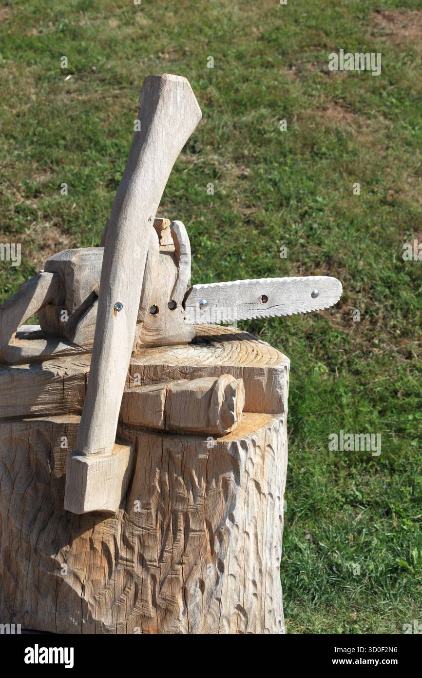 Chainsaw decoration hi-res stock photography and images - Alamy