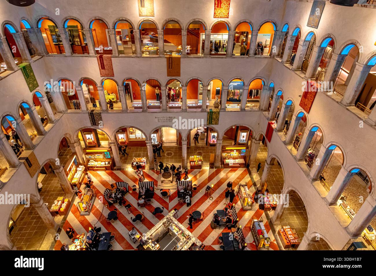 The beautiful interior of Fondaco Dei Tedeschi by DFS ,an elegant department store in Venice now permanantly closed ,Venice ,Italy Stock Photo
