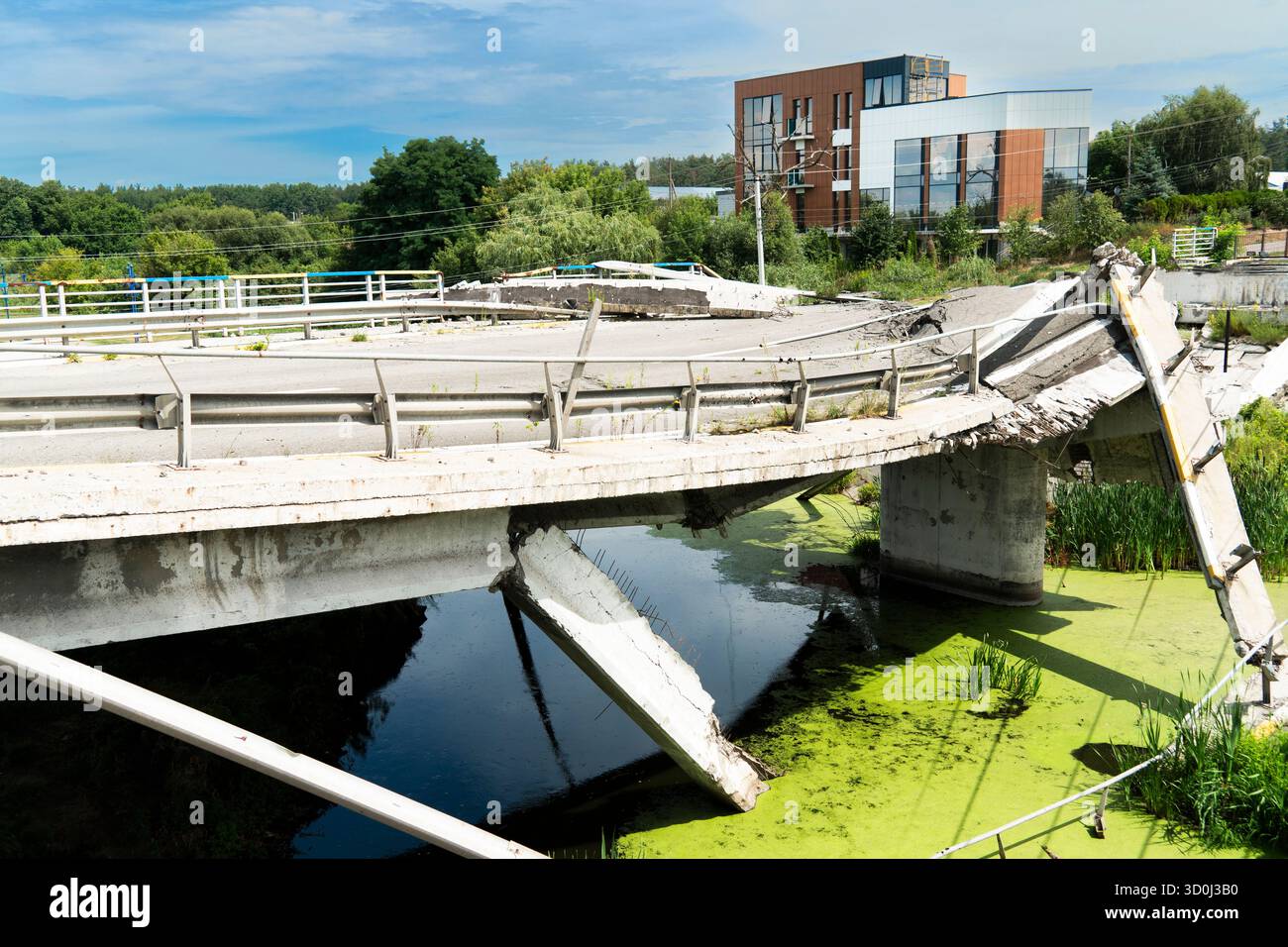 Destroyed building road result hires stock photography and images Alamy