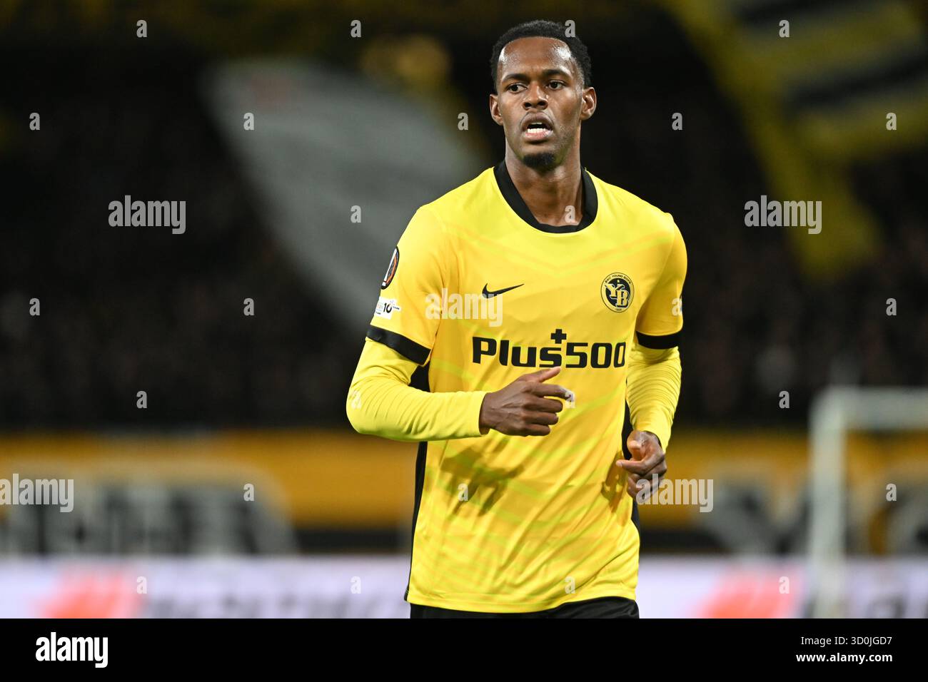 BERN, SWITZERLAND - OCTOBER 23: Edimilson Fernandes of Young Boys in ...