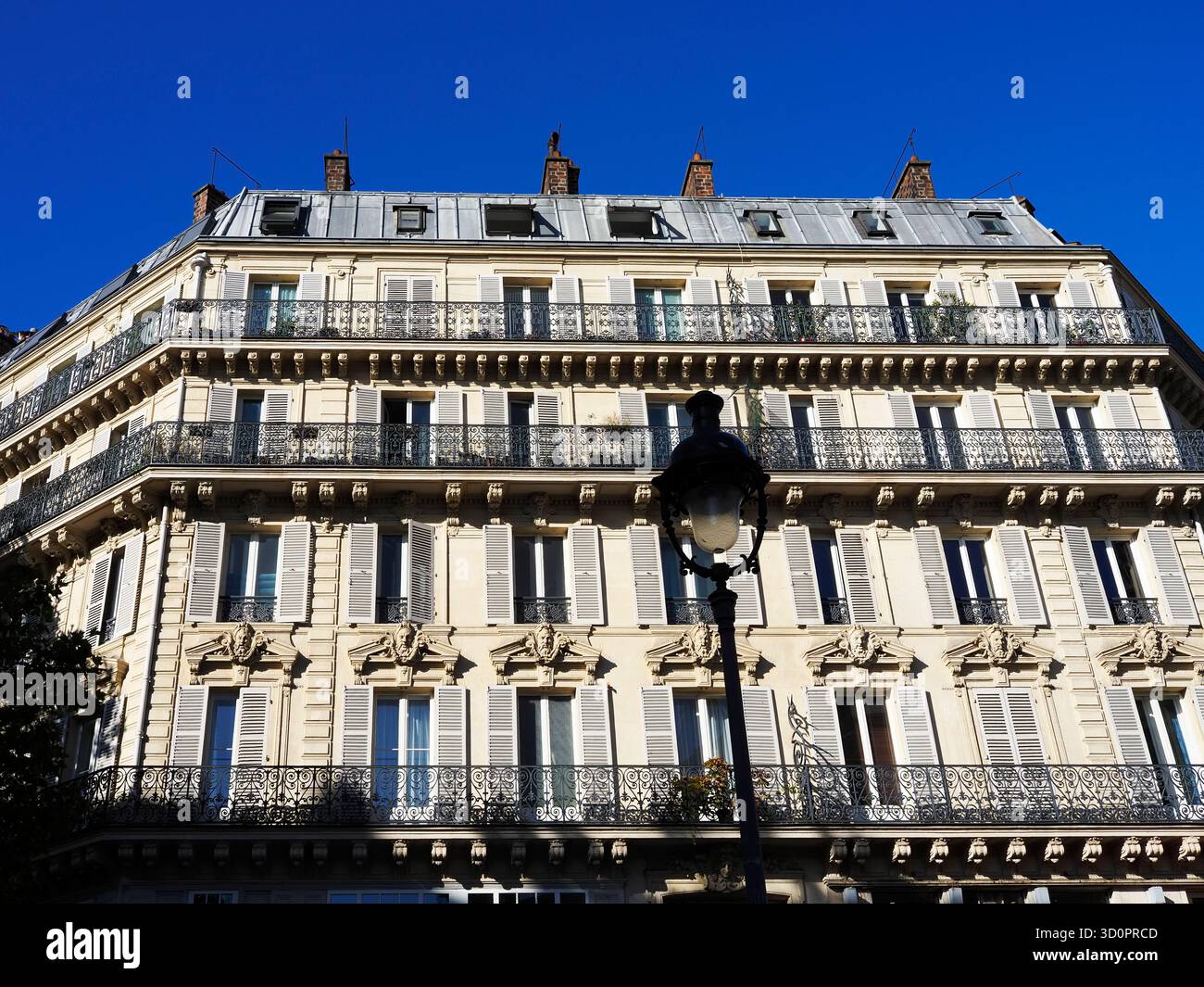 Gare du nord paris street hi-res stock photography and images