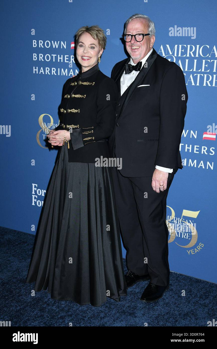 22 October 2025 - New York, New York - Susan Jaffe, Barry Hughson ...