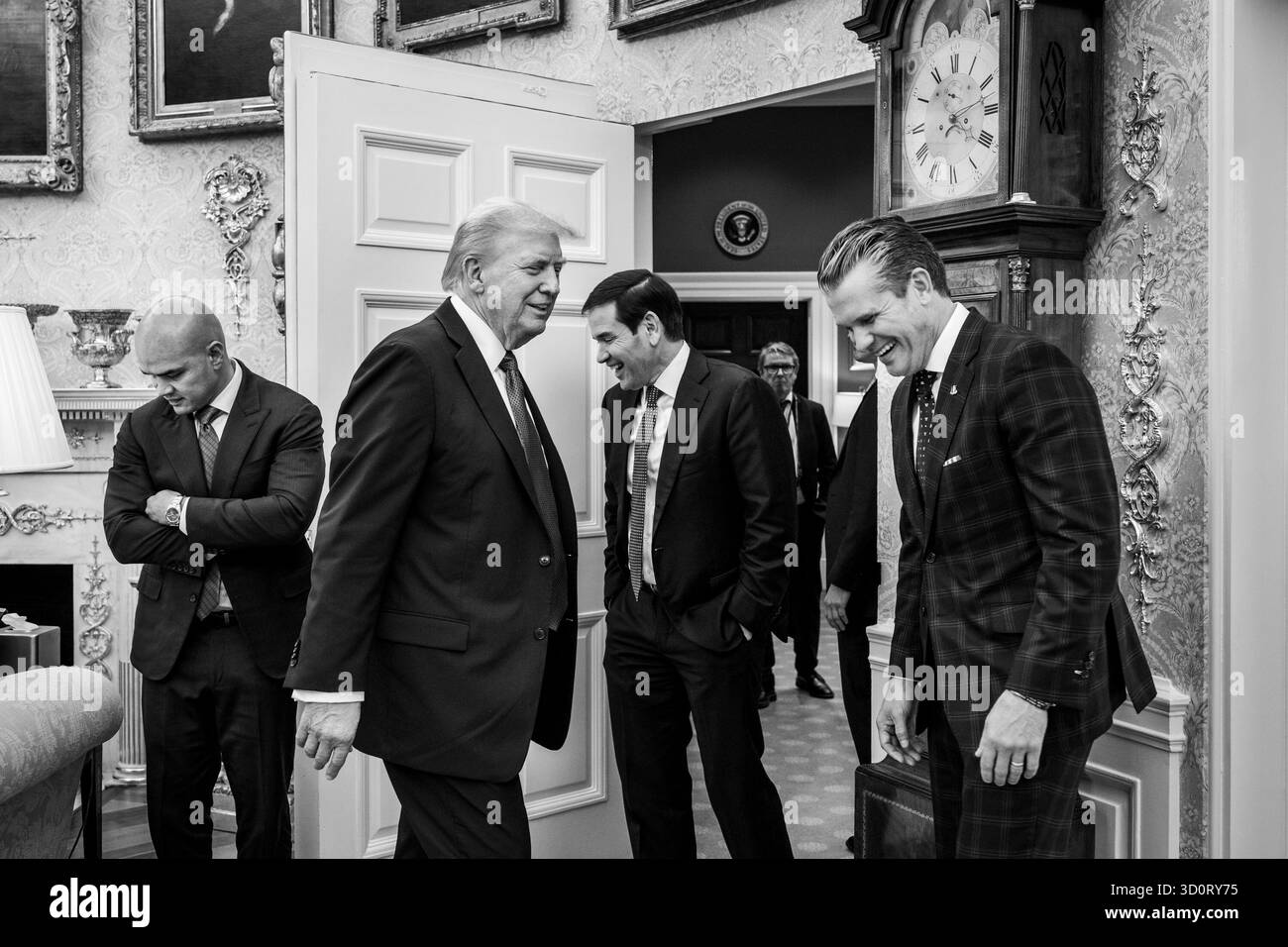 Pete hegseth portrait hi-res stock photography and images - Alamy
