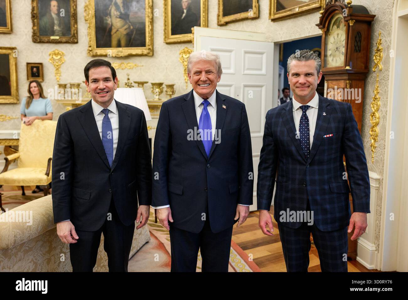 Pete hegseth portrait hi-res stock photography and images - Alamy