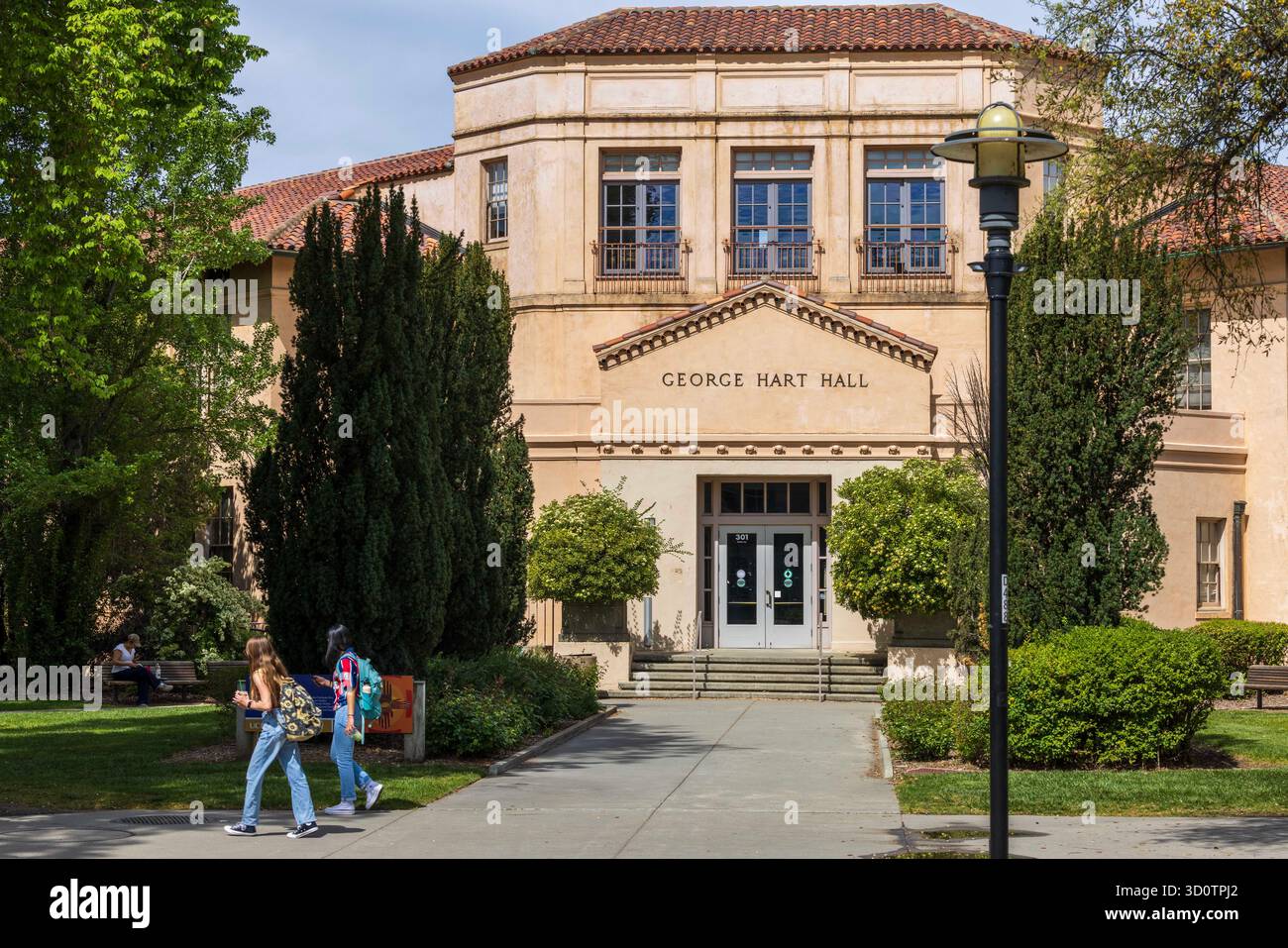 Primarily Davis April 10, 2025, Davis, California, USA: Students walk past George Hart ...