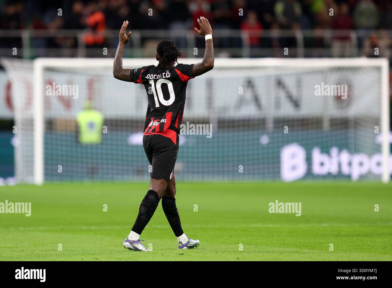 Rafael Leao of Ac Milan celebrates after scoring a goal during the ...