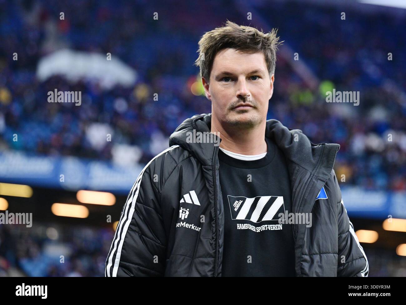 Trainer [coach] Merlin Polzin (HSV Hamburg) Hamburg, October 25, 2025 ...