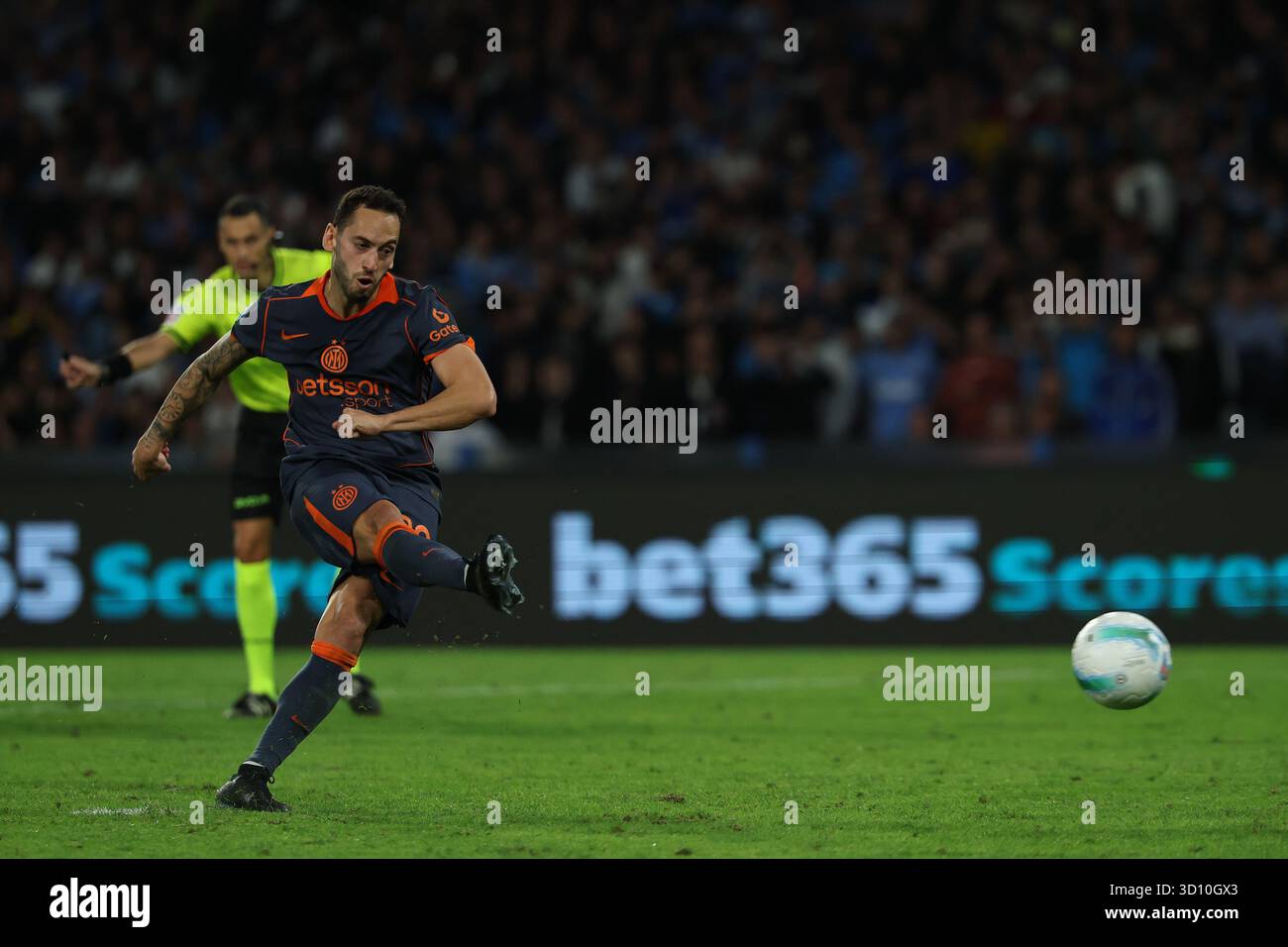 Inter Milan s Hakan Calhanoglu Goal 2 1 During The Serie A Soccer Match inter-milan-s-hakan-calhanoglu-goal-2-1-during-the-serie-a-soccer-match