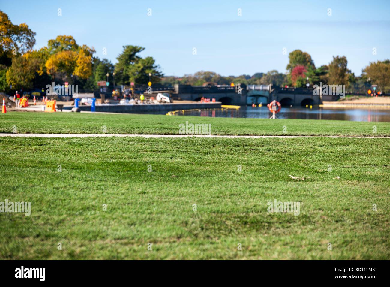 Tidal Basin Seawall Reconstruction Project Sod Laying Washington DC ...