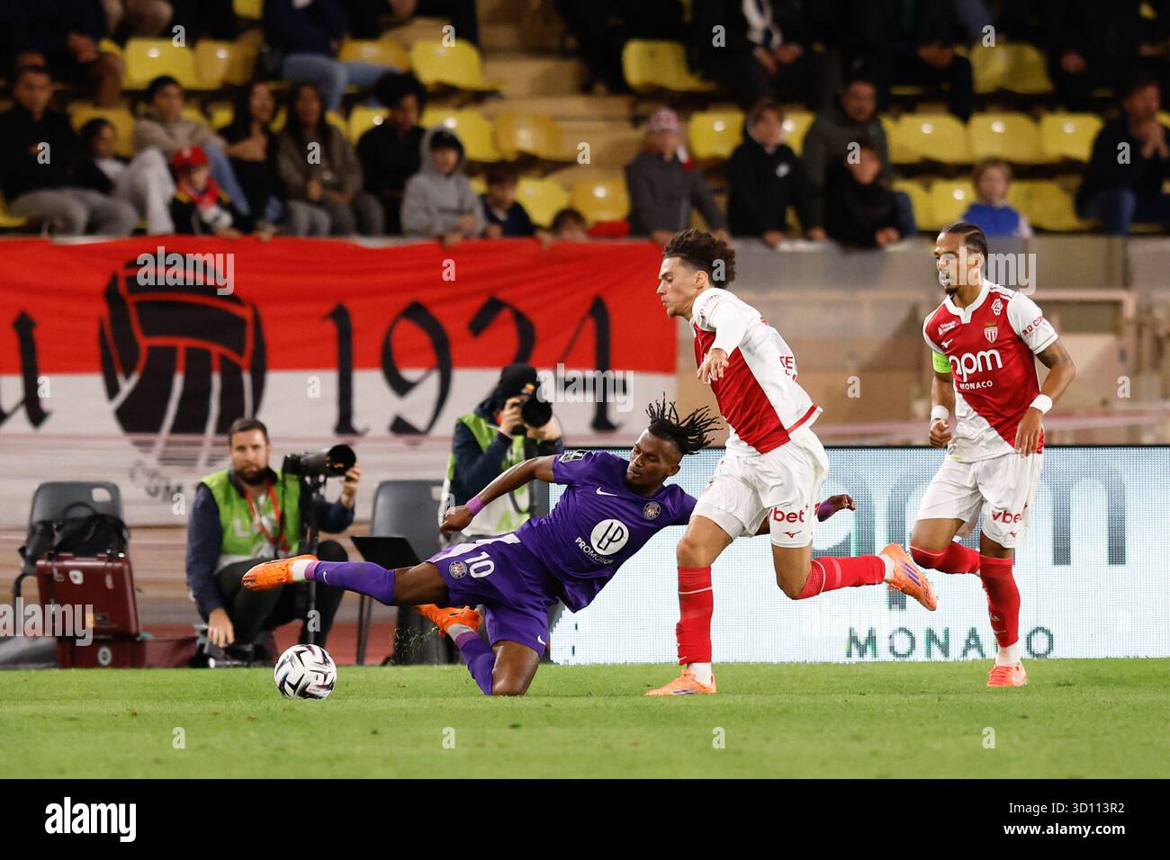 05 Thilo KEHRER (asm) - 11 Maghnes AKLIOUCHE (asm) - 10 Yann GBOHO (tfc ...