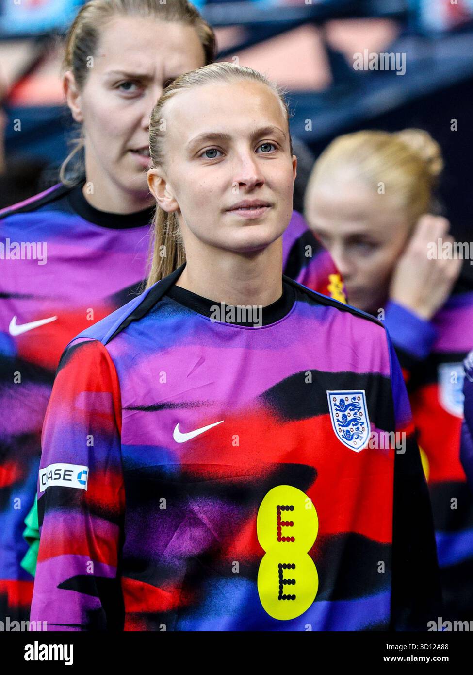 Aggie Beever-Jones (16 England) prior to the Womens International ...