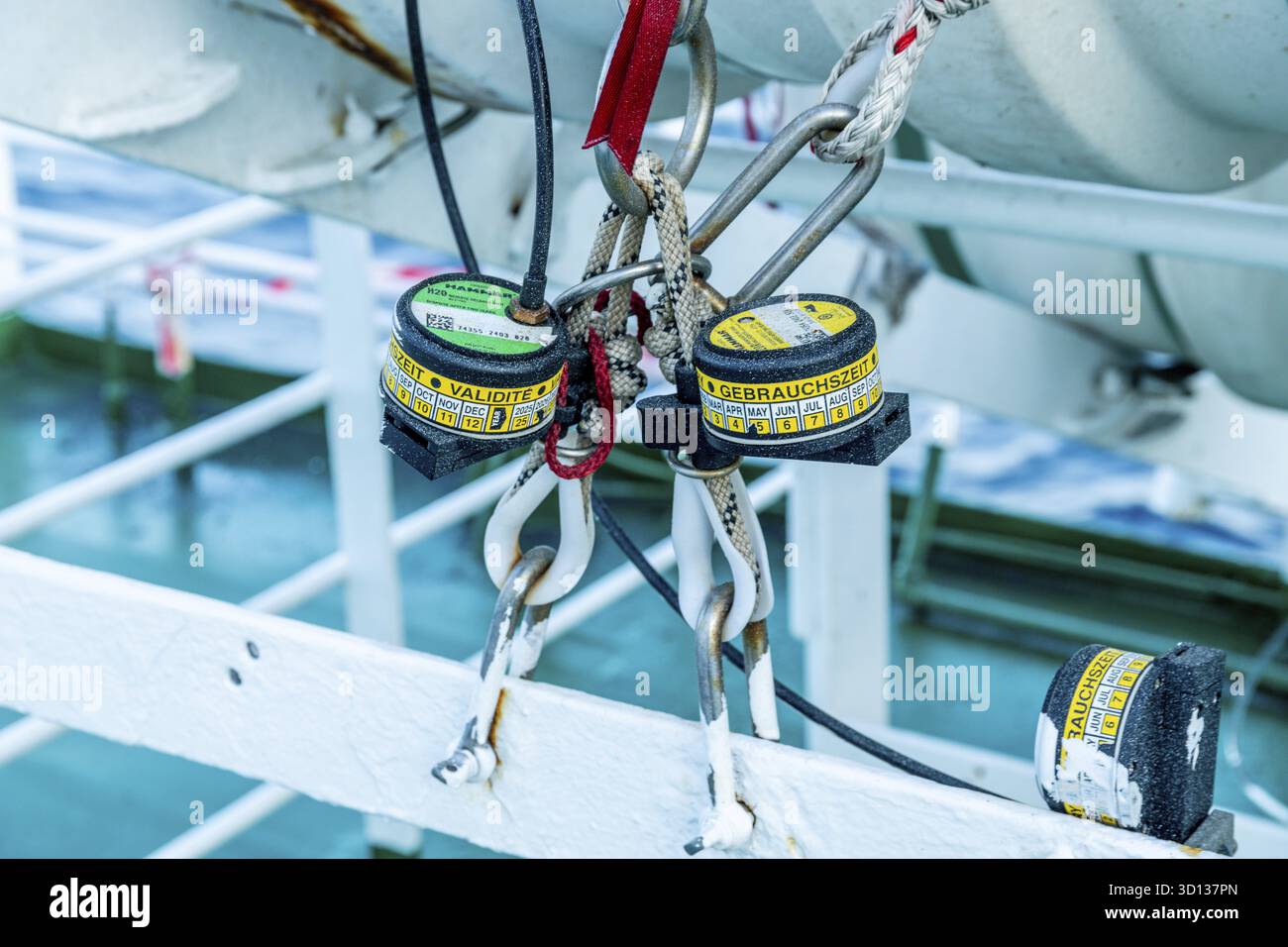 Rescue rope labels hi-res stock photography and images - Alamy