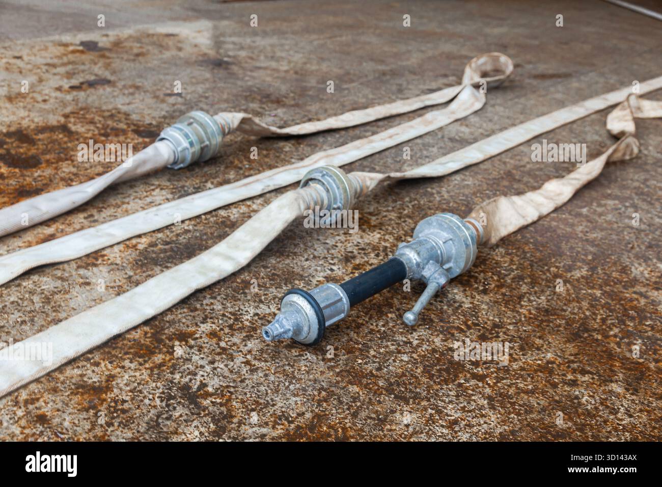 High pressure metal nozzles hi-res stock photography and images - Alamy