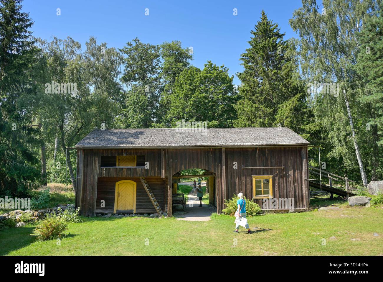 Scheune, altes Holzhaus, Freilichtmuseum Seurasaari, Seurasaaren ulkomuseo, Helsinki, Finnland Stock Photo