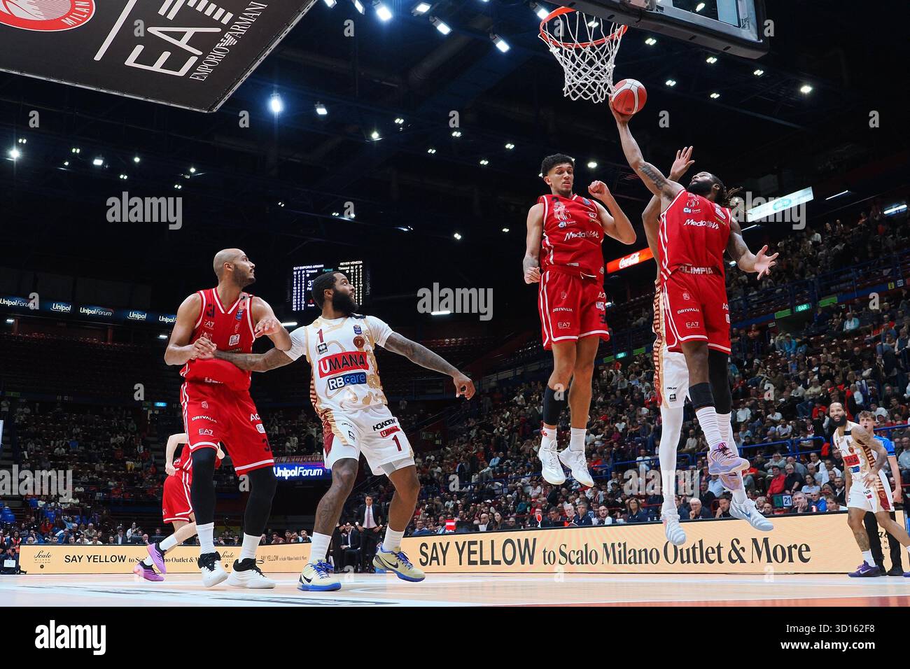 Devin Booker (EA7 Emporio Armani Olimpia Milano) during EA7 Emporio