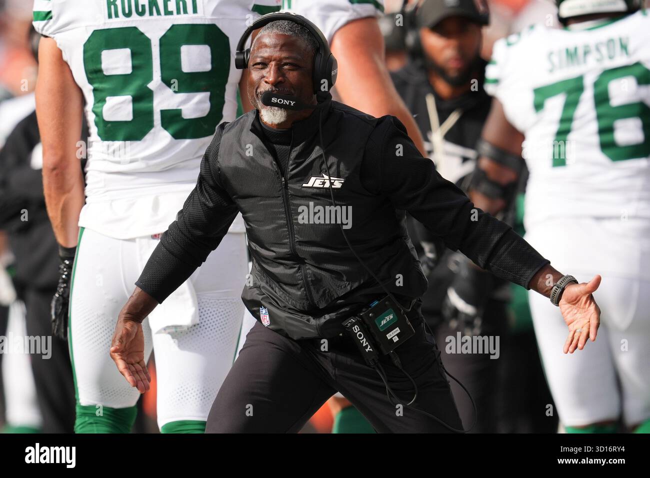 New York Jets head coach Aaron Glenn celebrates after a rushing ...