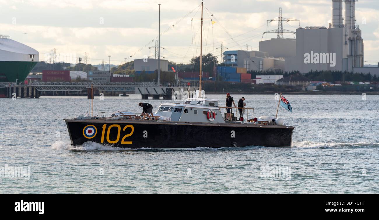 Southampton England UK 28.09.2025. HSL 102 the only survivor of the 100 Class RAF fast offshore rescue boat on Southampton Water UK - Stock Image