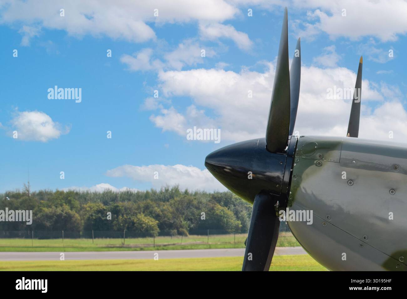 A fragment of the nose of an old propeller plane without engineering ...