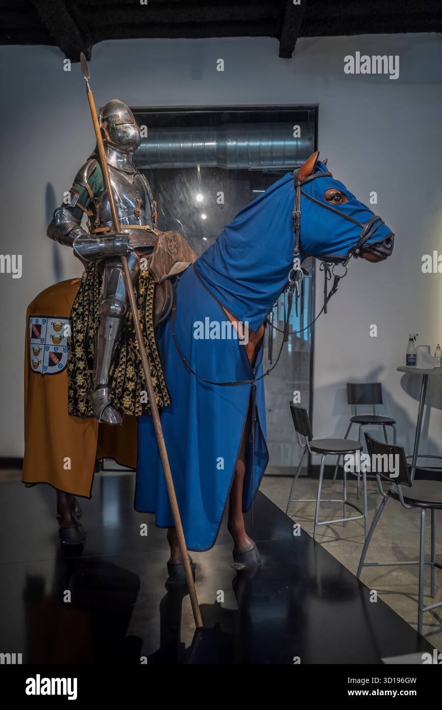 Knight on horse museum hi-res stock photography and images - Alamy