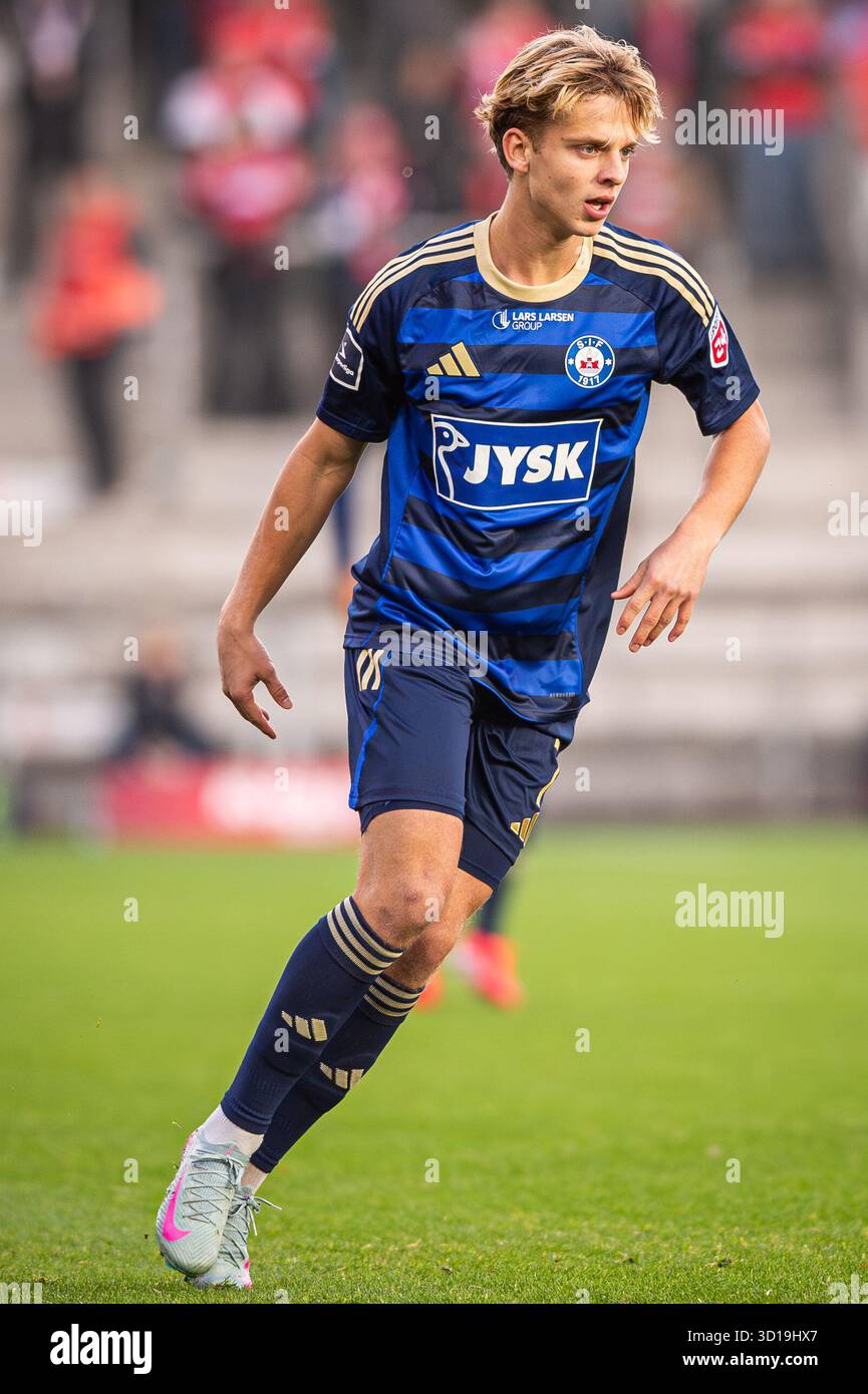 Vejle Denmark 26th October 2025 Villads Westh 7 Of Silkeborg IF 