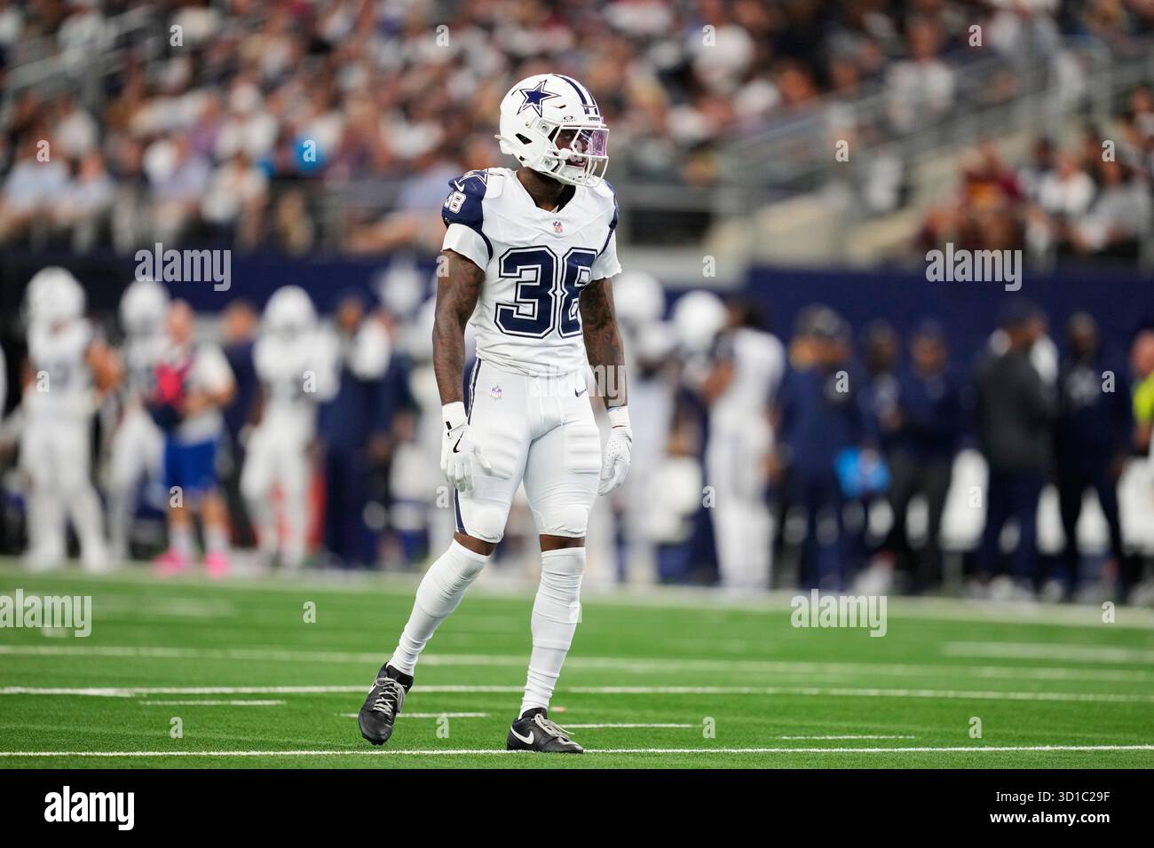 Dallas Cowboys safety Alijah Clark lines up against the Washington ...