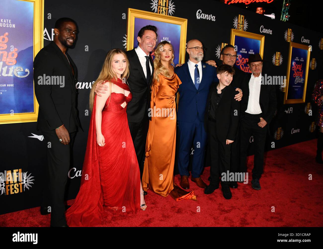 HOLLYWOOD, CALIFORNIA - OCTOBER 26: (L-R) Mustafa Shakir, Ella Anderson ...