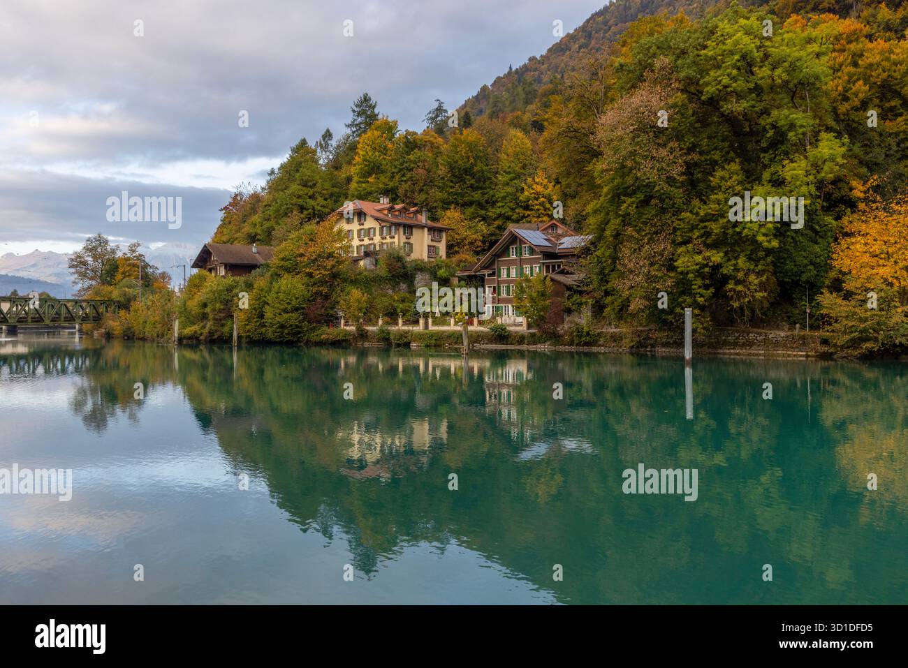 River in centre resort hi res stock photography and images Alamy