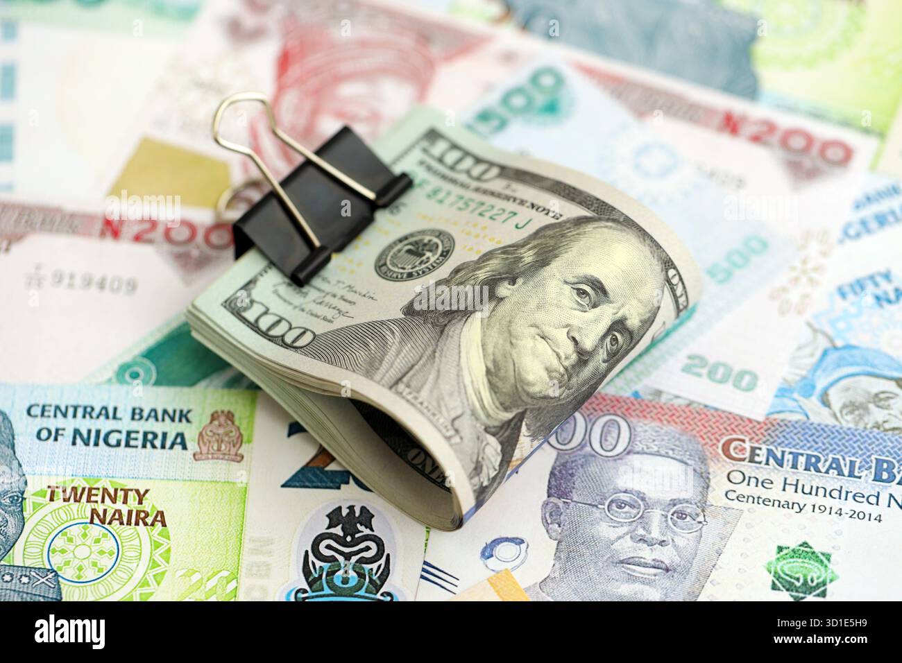 Nigerian naira banknotes hi-res stock photography and images - Page 3 -  Alamy